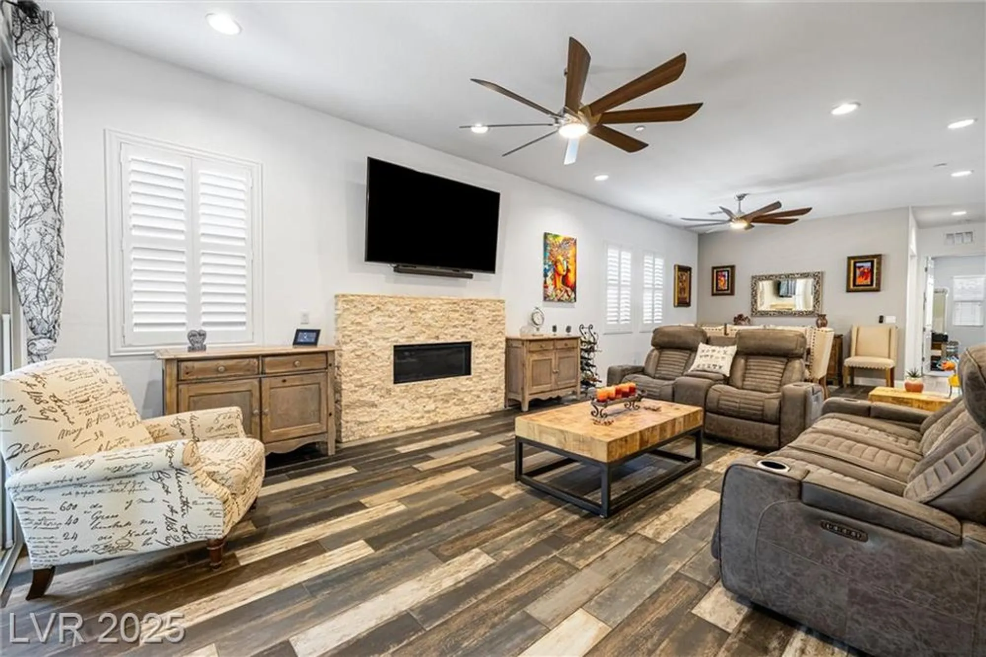 Property Slideshow image 14 of 50 | 417 honeybrush ave, Henderson, NV, 89011