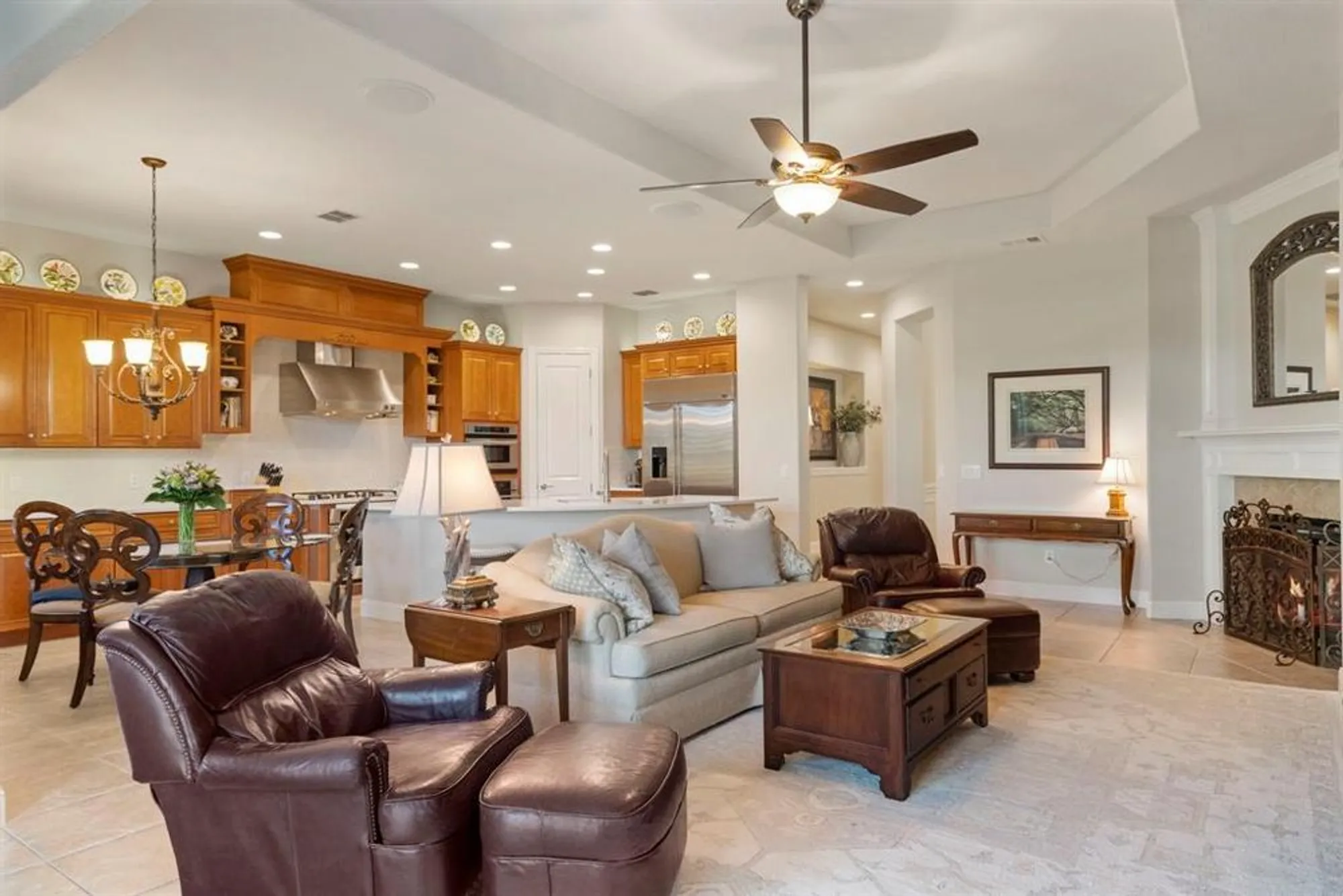 Property Slideshow image 13 of 40 | 7135 maumee valley ct, Frisco, TX, 75036