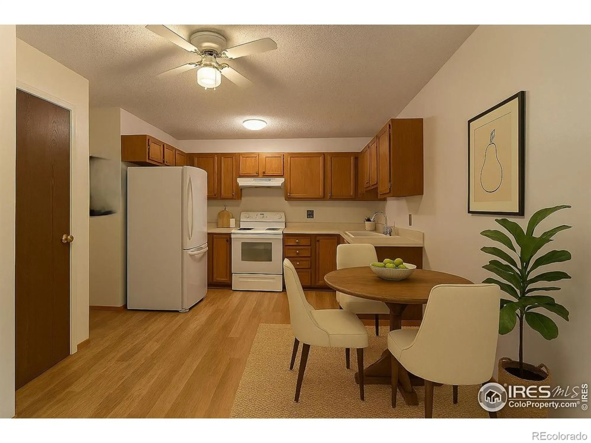 Property Slideshow image 9 of 21 | 3144 s wheeling way 209, Aurora, CO, 80014