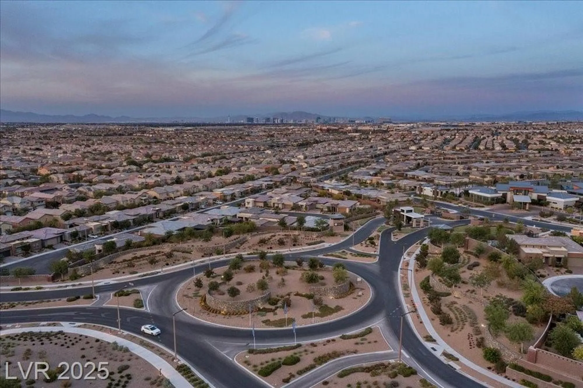 Property Slideshow image 69 of 77 | 6722 desert crimson st, Las Vegas, NV, 89148