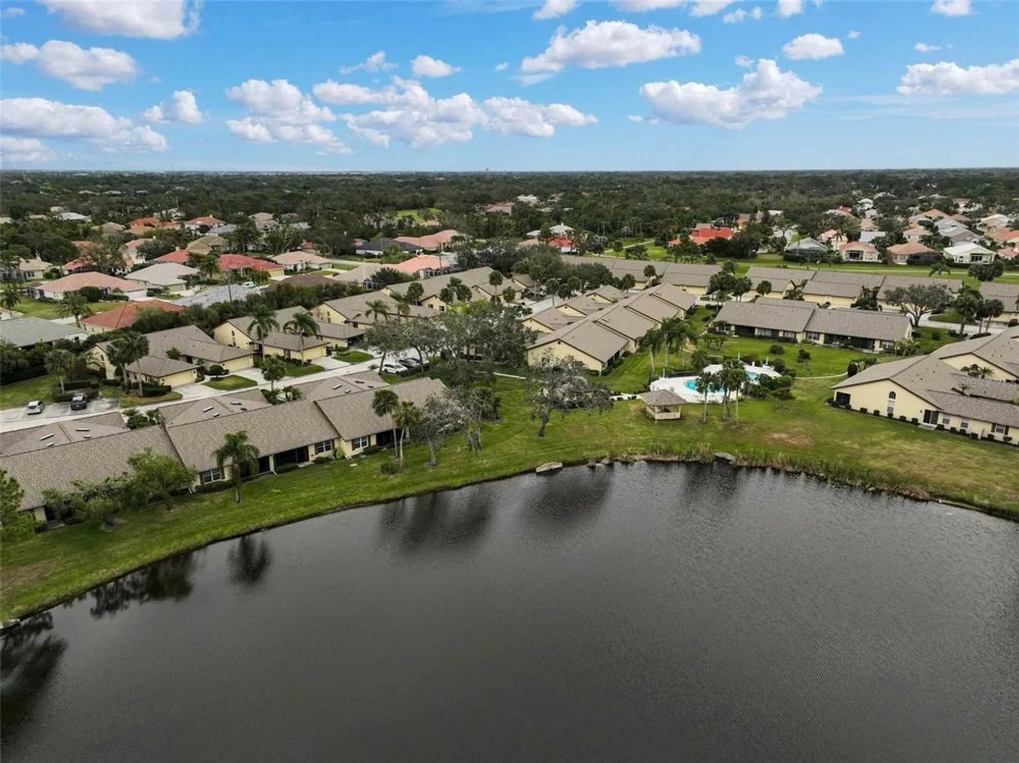 Property Slideshow image 43 of 50 | 7146 lakeside dr, Sarasota, FL, 34243