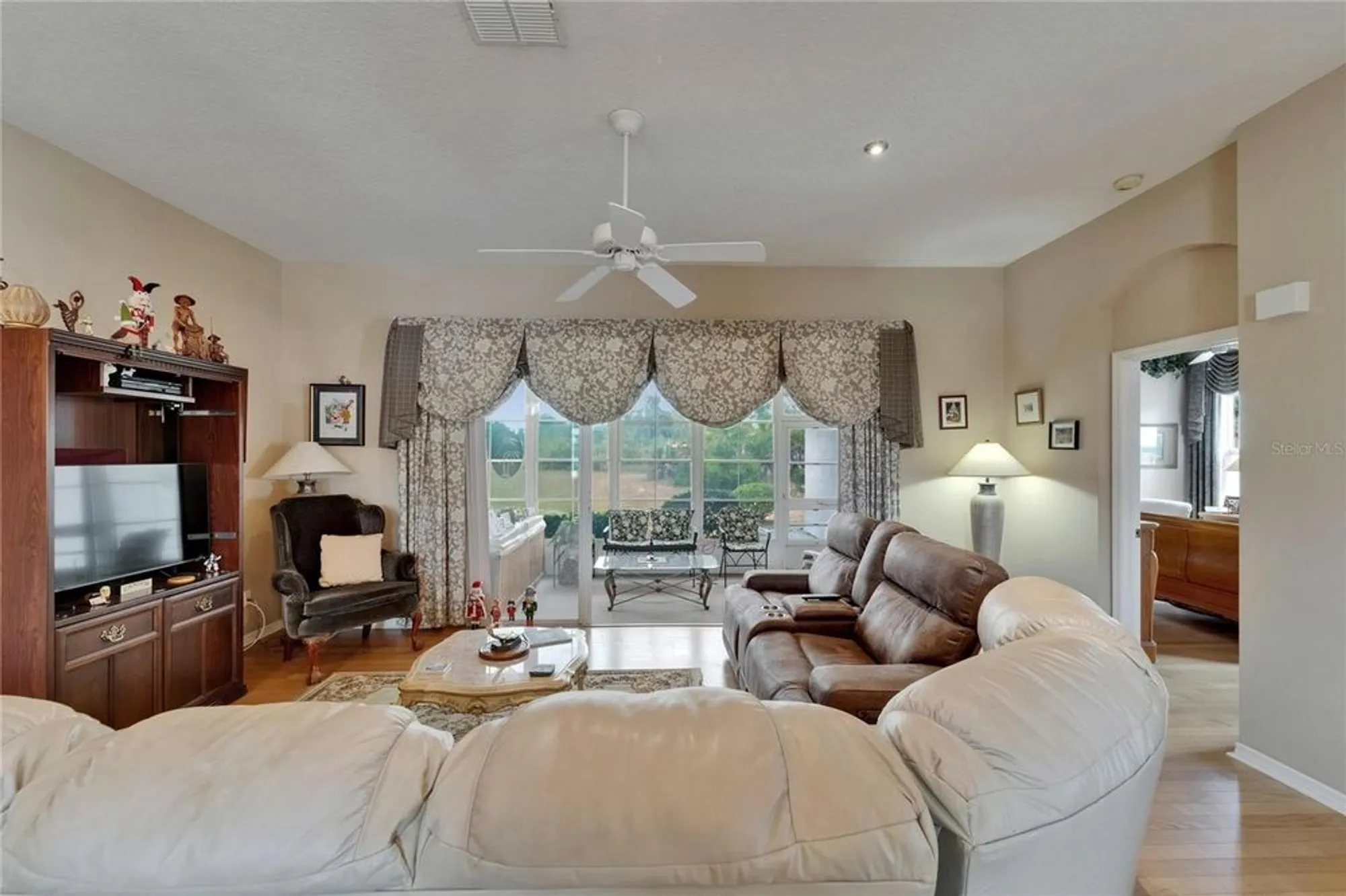Property Slideshow image 9 of 90 | 2258 preservation green ct, Sun City Center, FL, 33573