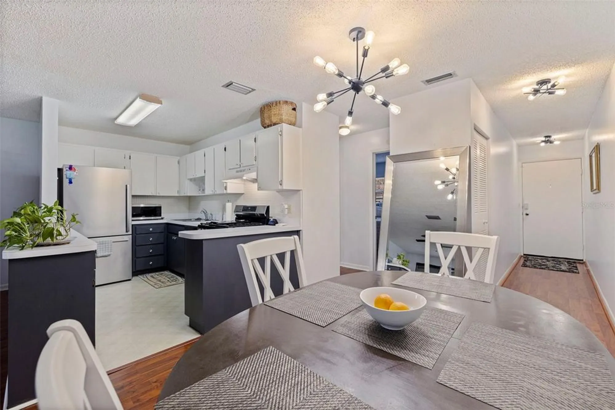 Property Slideshow image 5 of 40 | 5603 80th st n unit 107, Saint Petersburg, FL, 33709