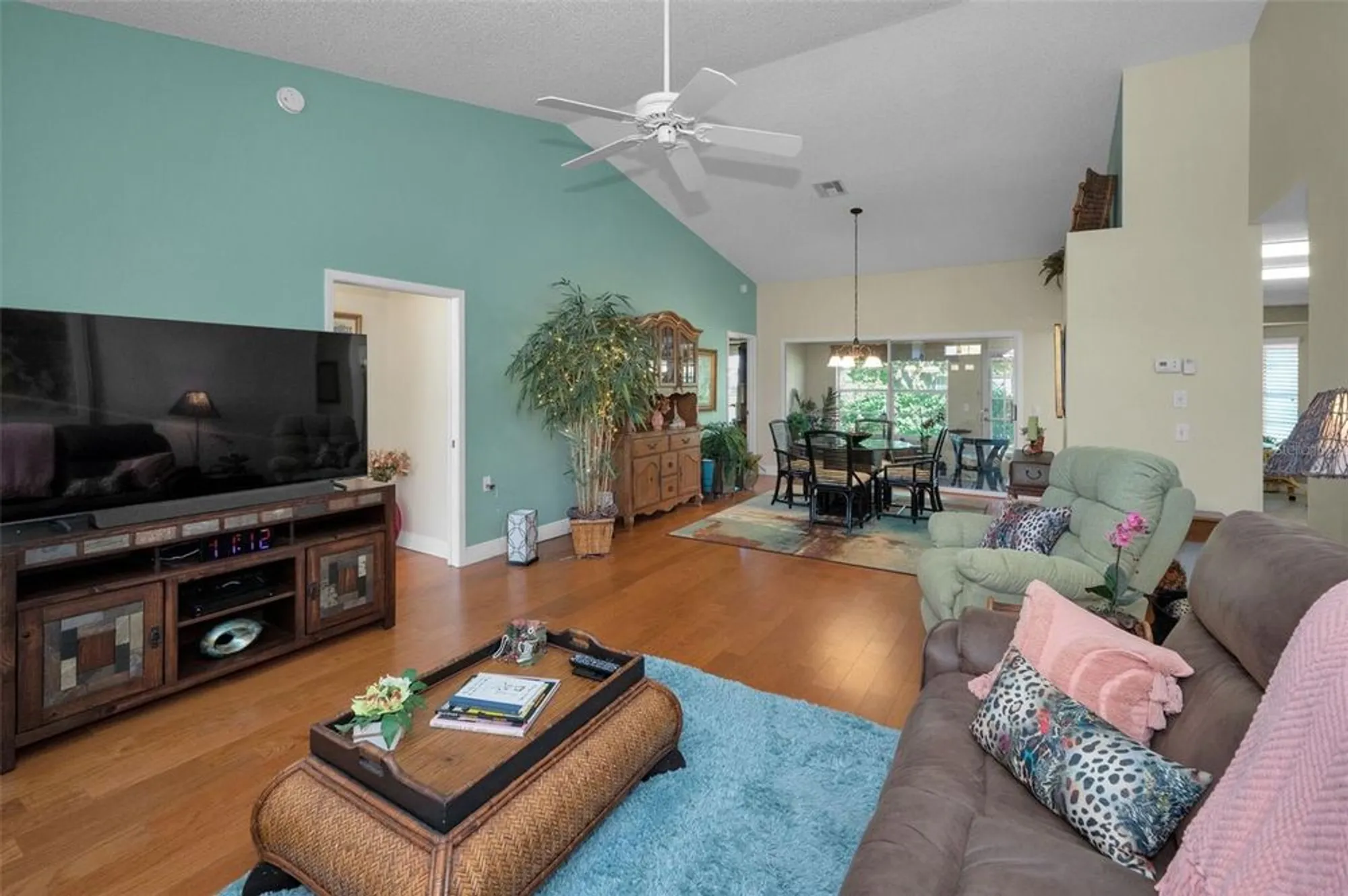 Property Slideshow image 14 of 81 | 9713 sweeping view dr, New Port Richey, FL, 34655