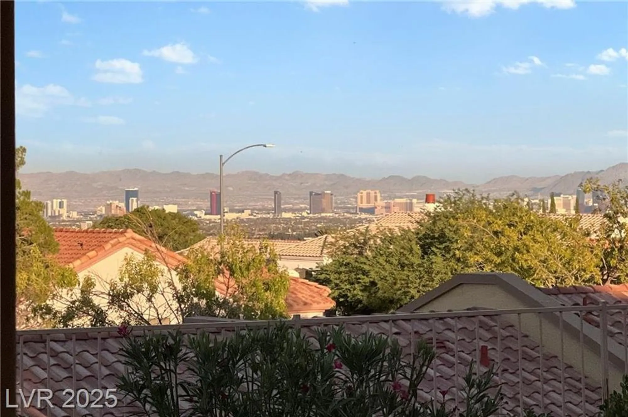 Property Slideshow image 53 of 56 | 2548 faiss dr, Las Vegas, NV, 89134