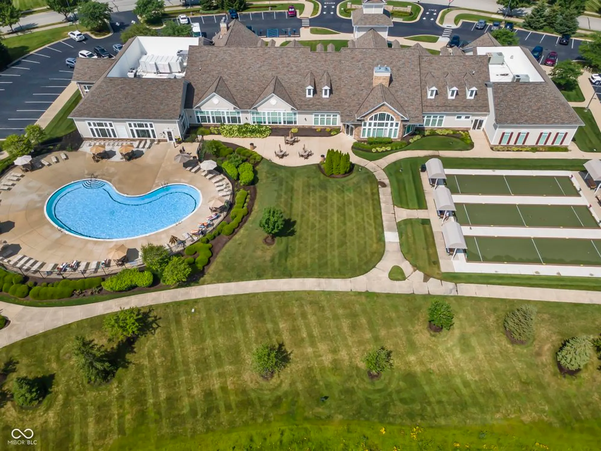 Property Slideshow image 40 of 52 | 13456 ravenswood trl, Fishers, IN, 46037