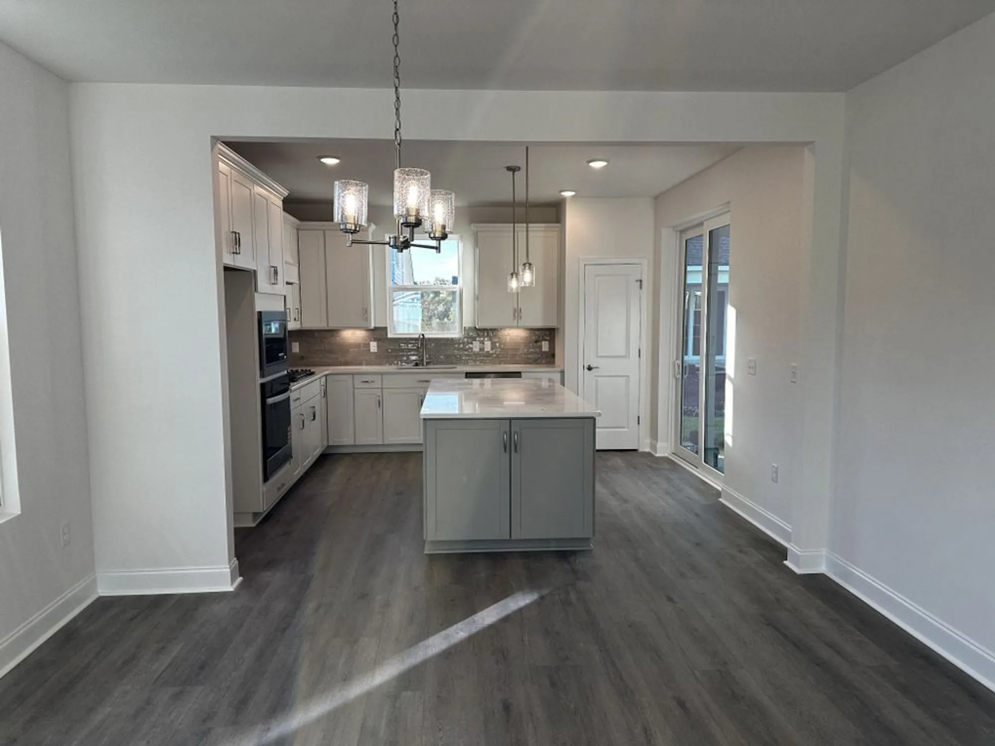 Property Slideshow image 5 of 21 | 322 sharp way, Murfreesboro, TN, 37128