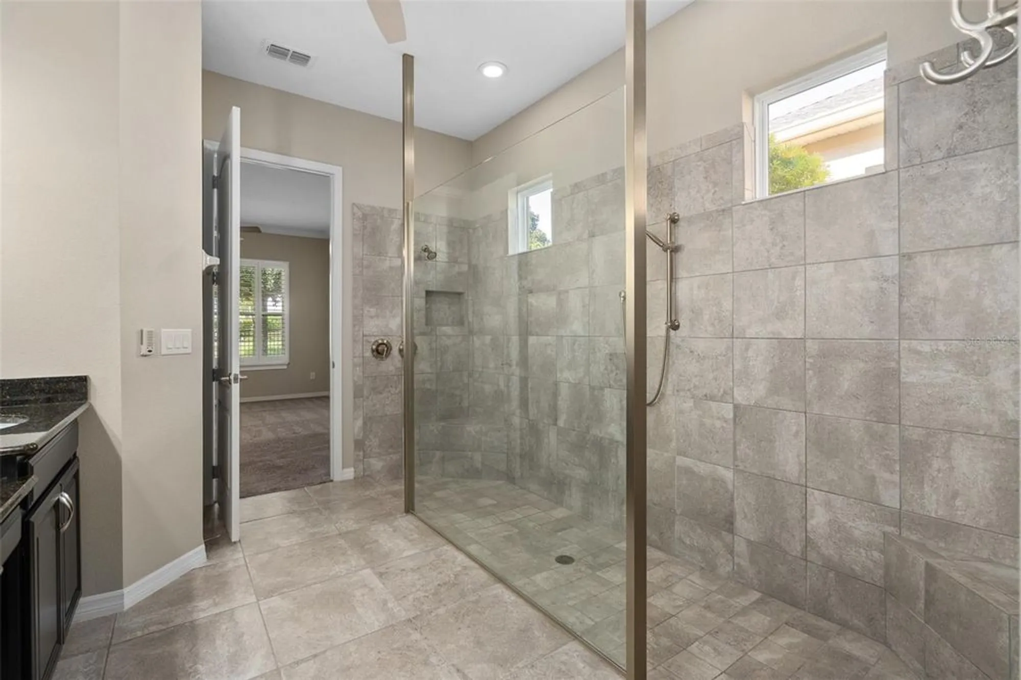 Property Slideshow image 17 of 72 | 1046 timbervale trl, Clermont, FL, 34715