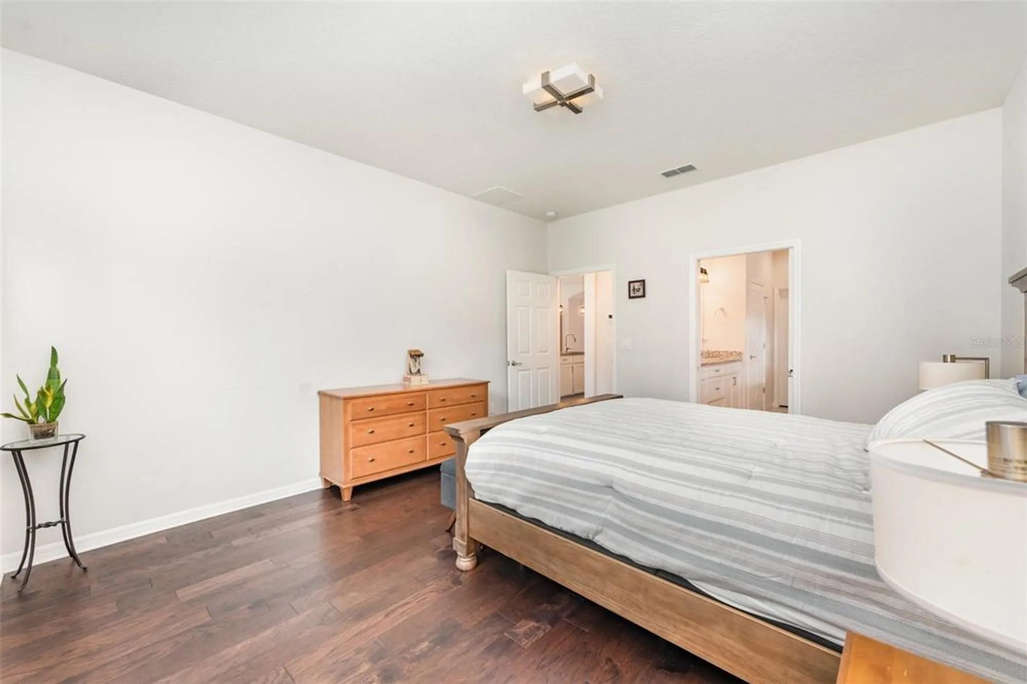 Property Slideshow image 14 of 53 | 409 almansa st, Davenport, FL, 33837