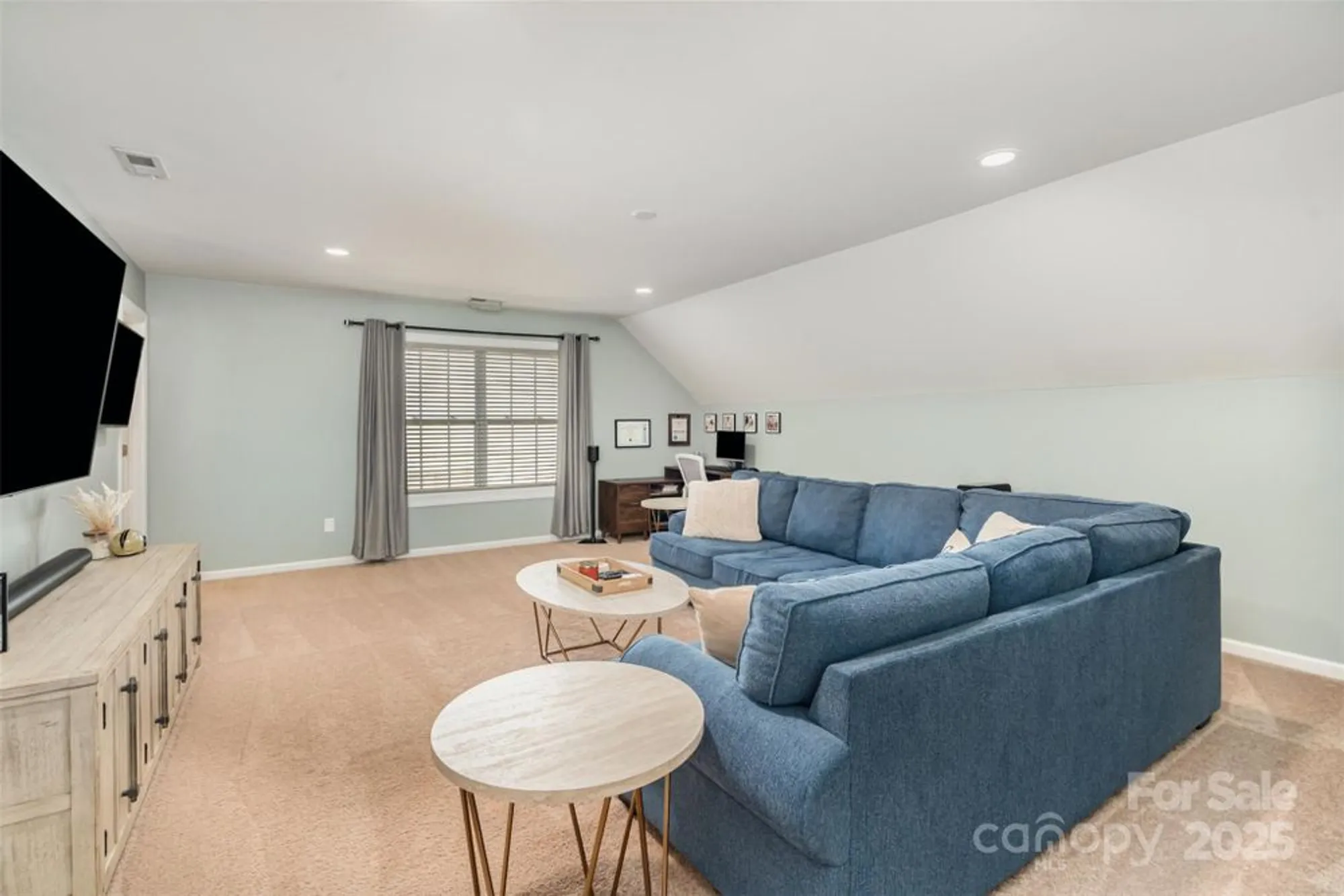 Property Slideshow image 25 of 45 | 10034 casa nuestra dr, Charlotte, NC, 28214