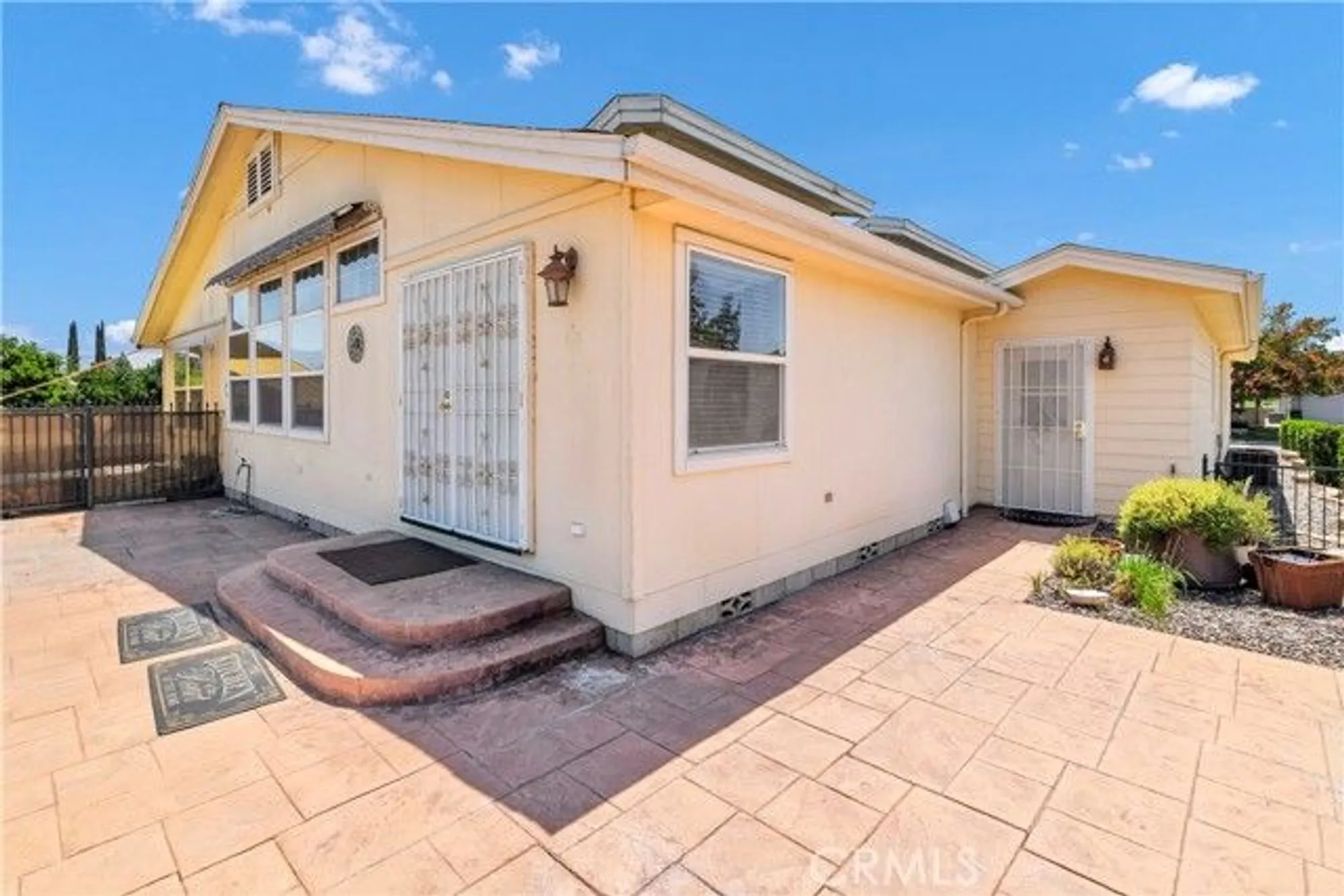 Property Slideshow image 31 of 48 | 2752 peach tree st, Hemet, CA, 92545
