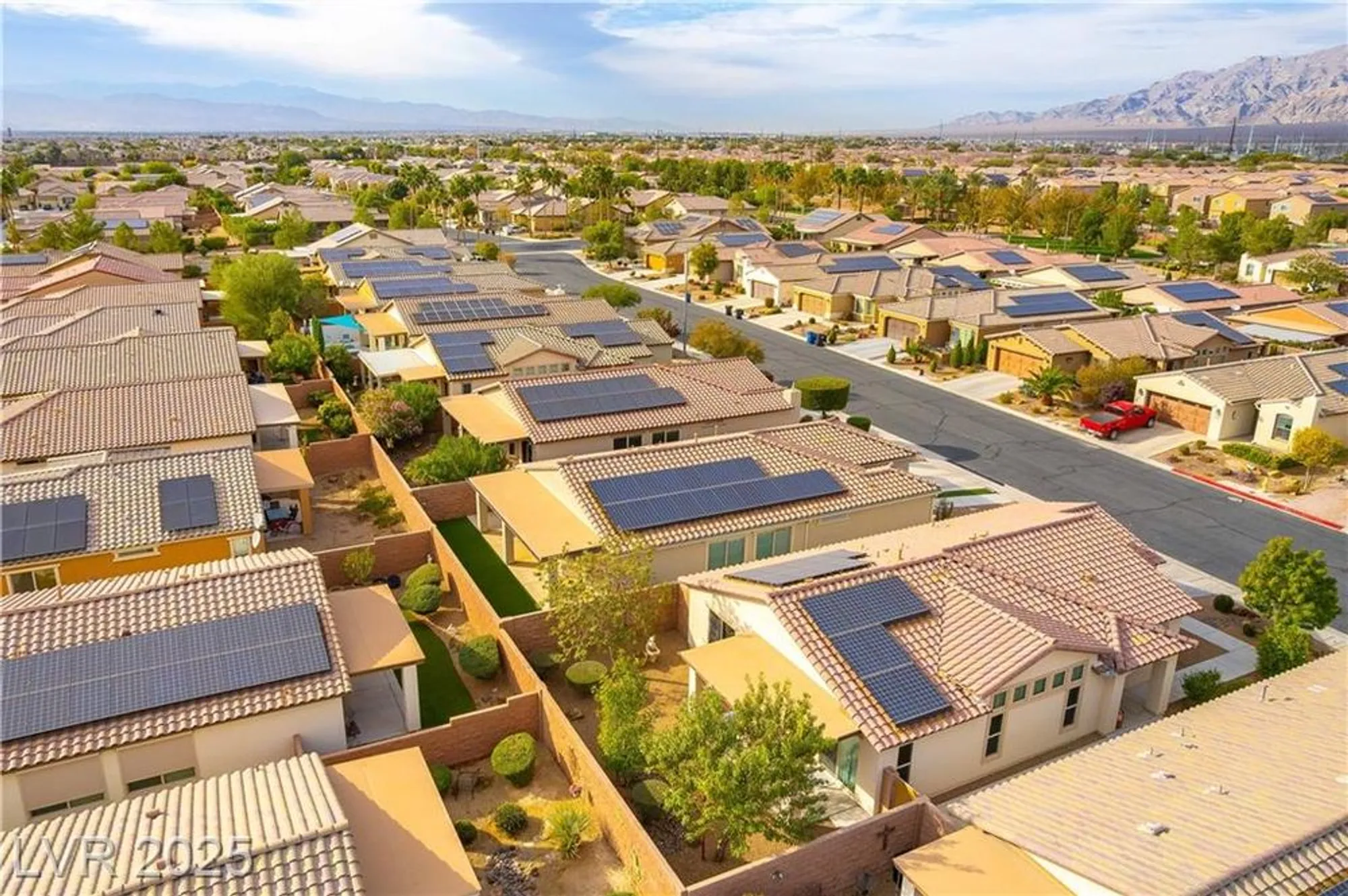 Property Slideshow image 29 of 32 | 3813 rocklin peak ave, North Las Vegas, NV, 89081