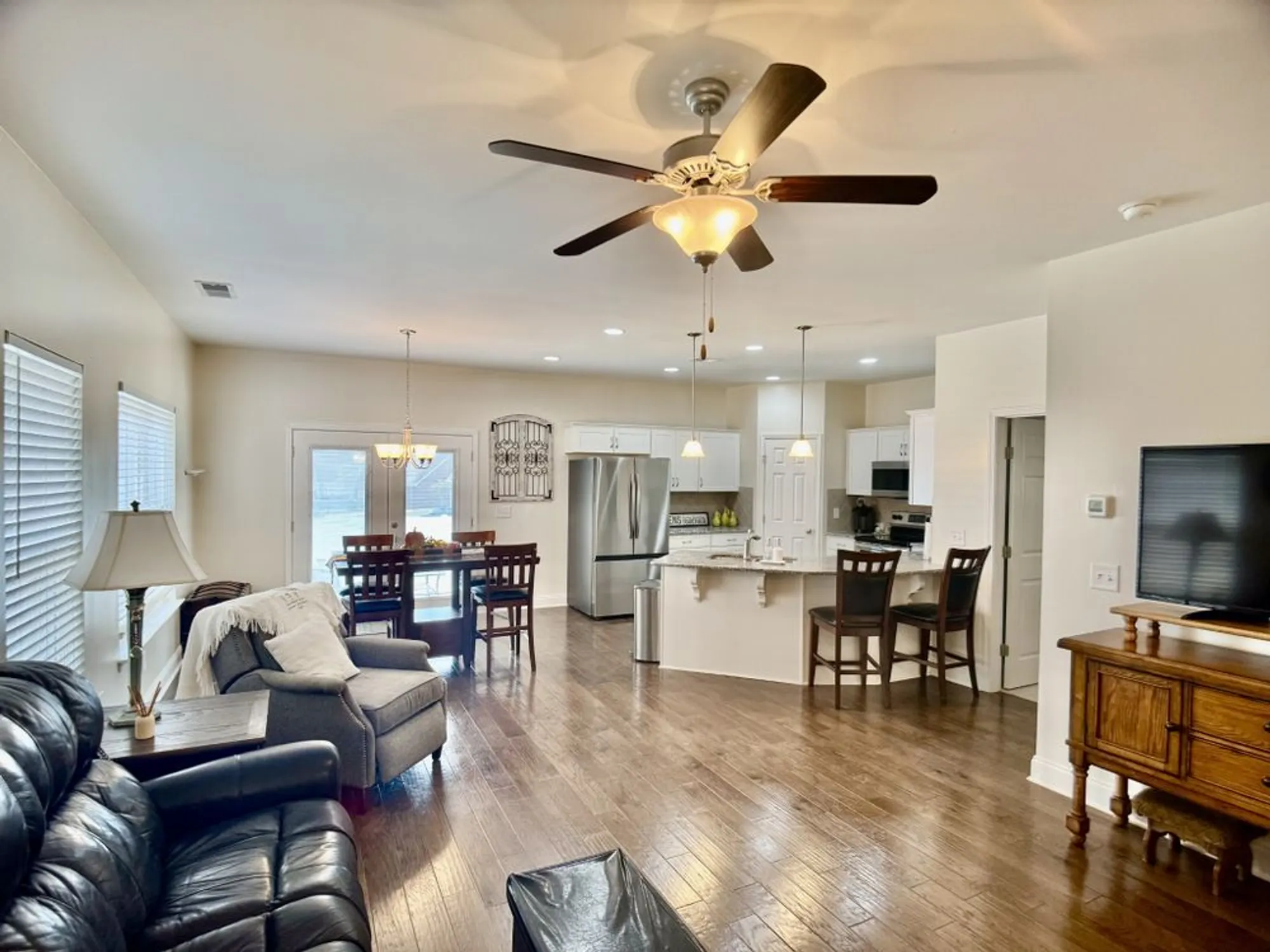 Property Slideshow image 4 of 26 | 1045 alexandria way, Lebanon, TN, 37087