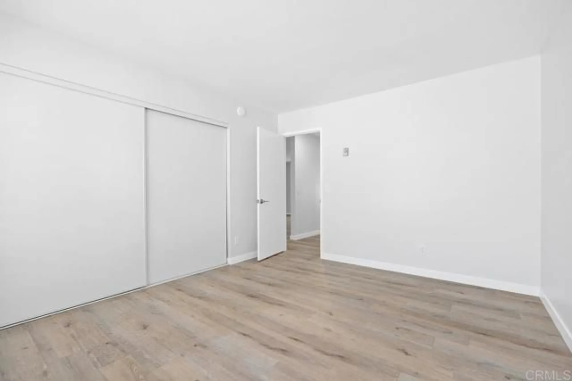 Property Slideshow image 11 of 18 | 1741 charleston ln, Encinitas, CA, 92024