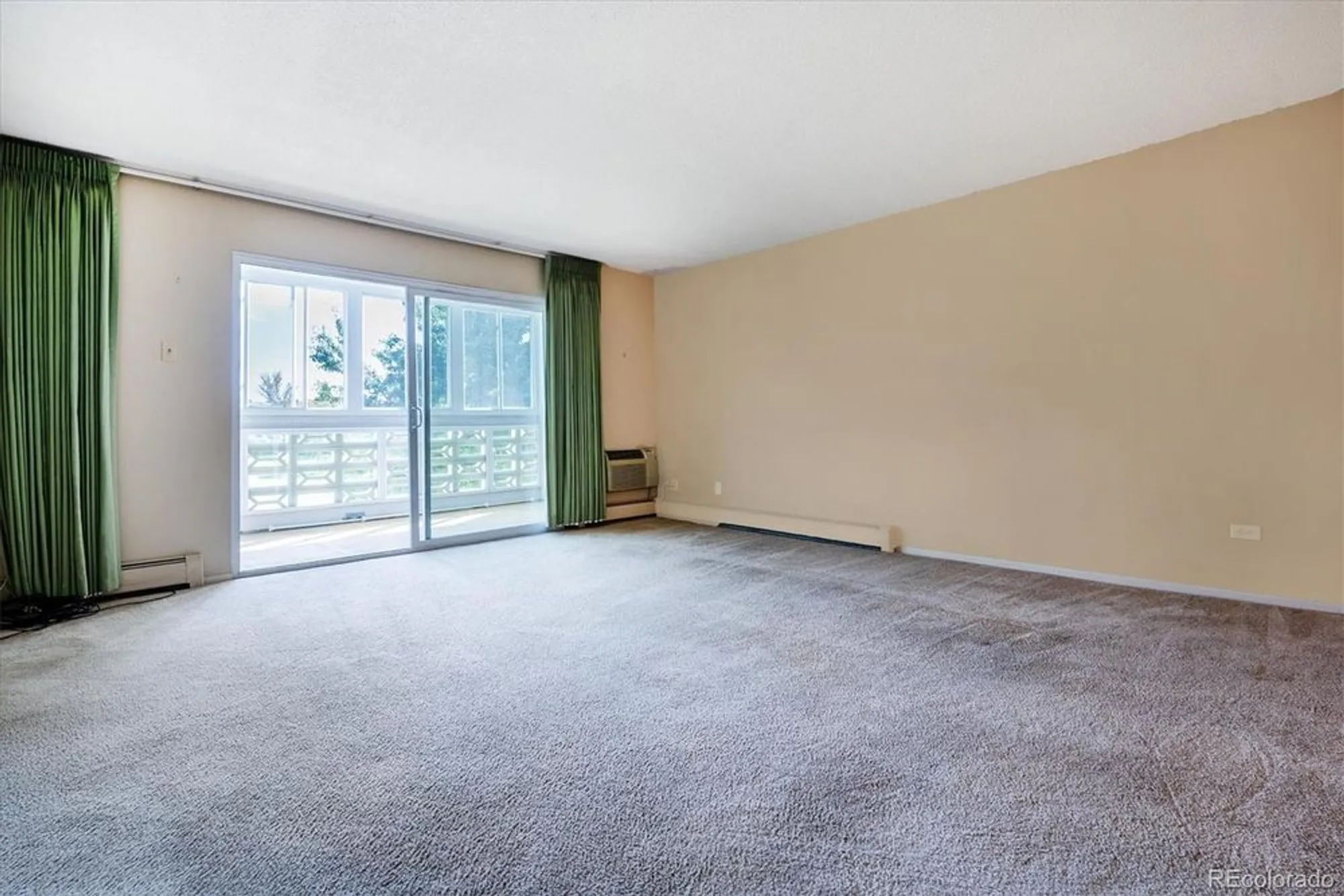 Property Slideshow image 7 of 50 | 9180 e center ave 4c, Denver, CO, 80247