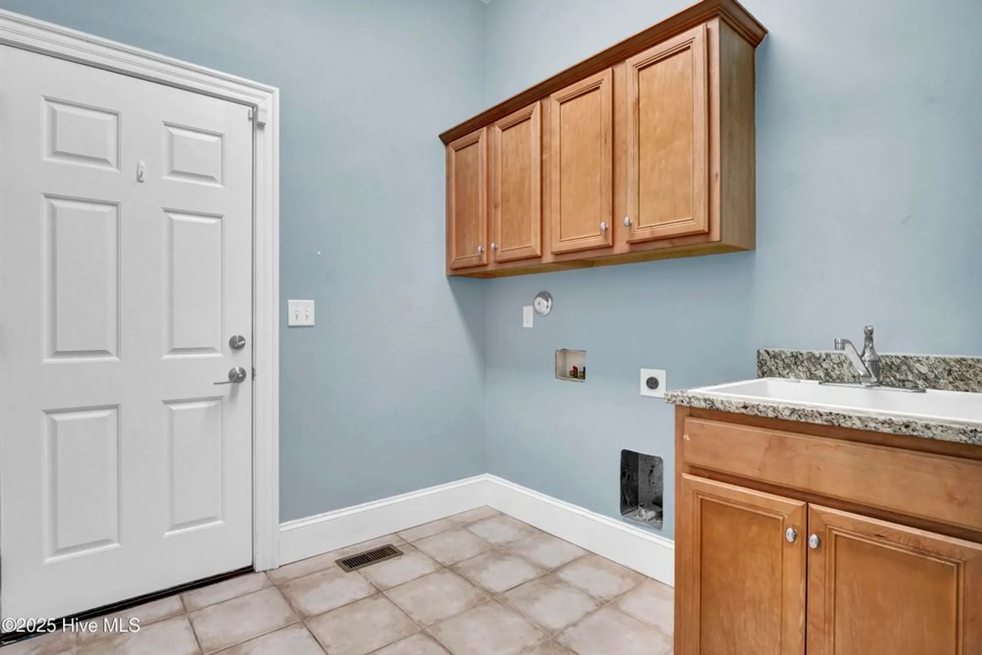 Property Slideshow image 35 of 89 | 8707 lowes island dr, Wilmington, NC, 28411