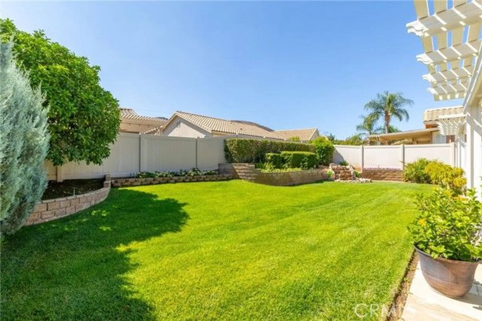 Property Slideshow image 21 of 41 | 4919 singing hills dr, Banning, CA, 92220