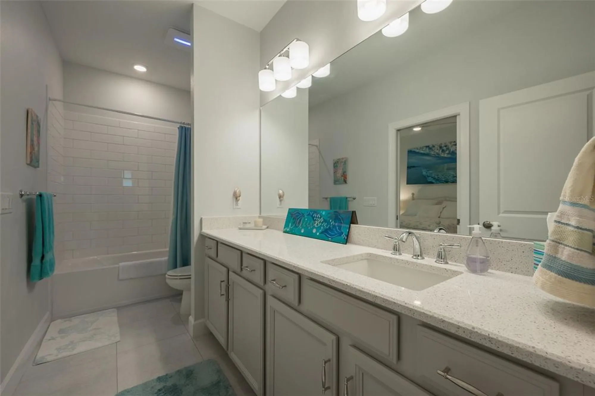 Property Slideshow image 25 of 99 | 5451 lago maggio st, Sarasota, FL, 34238