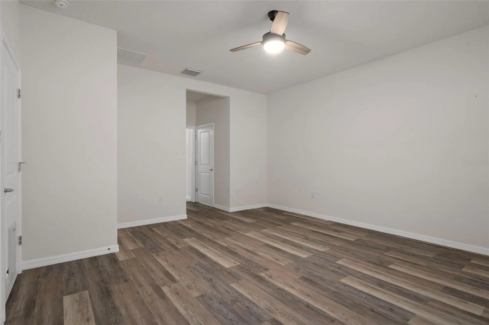 Property Slideshow image 36 of 50 | 12735 eastpointe dr, Dade City, FL, 33525