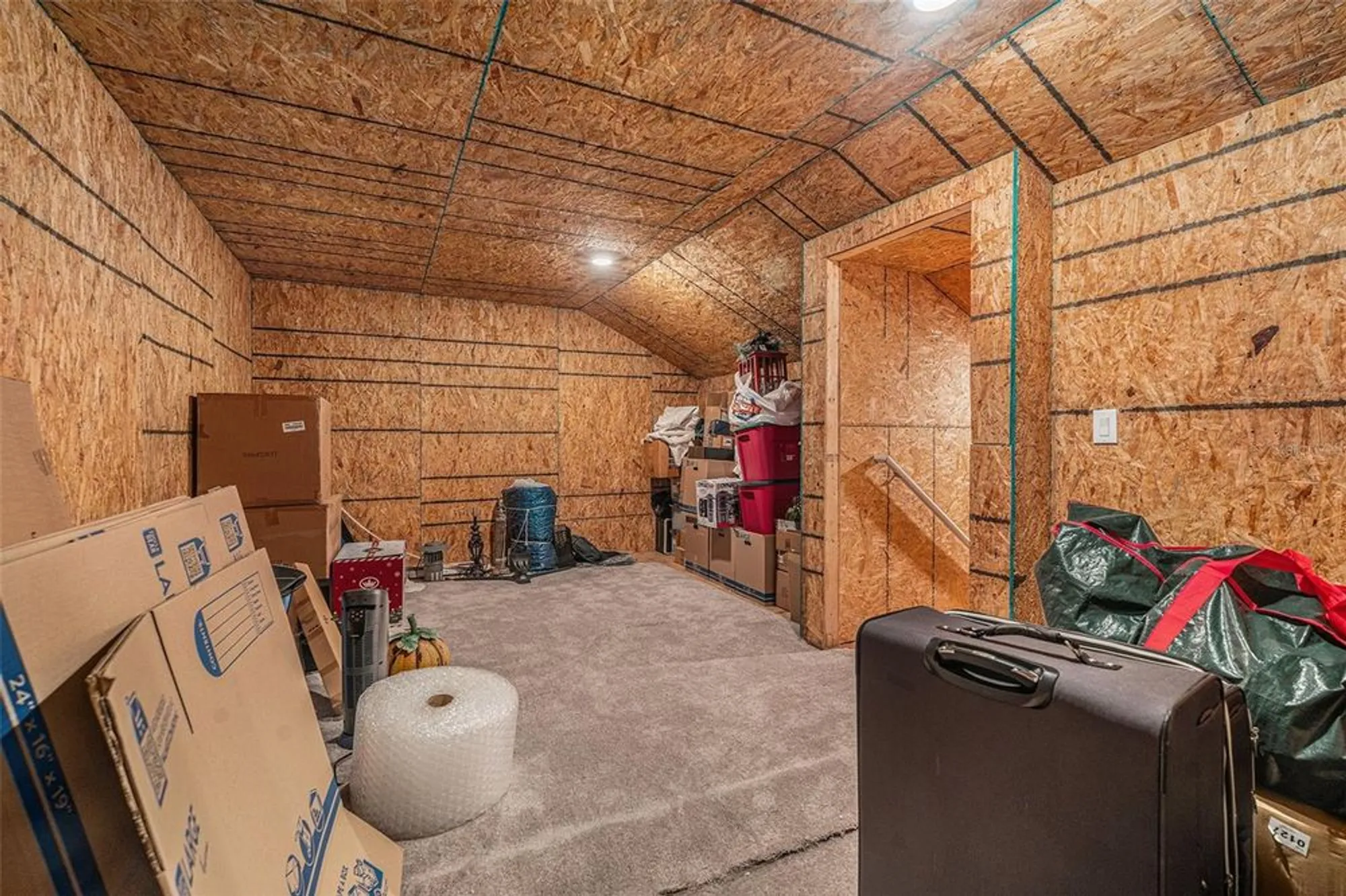 Property Slideshow image 14 of 49 | 17102 star banks st, Wimauma, FL, 33598