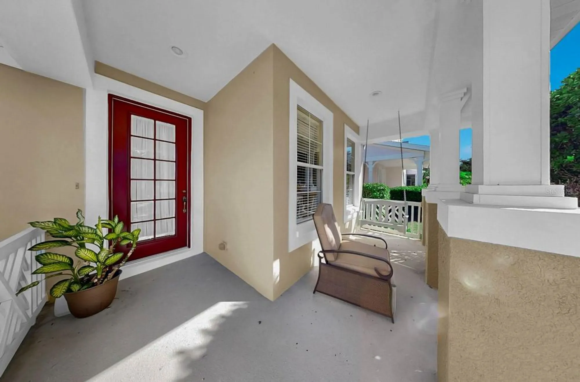 Property Slideshow image 5 of 53 | 226 summerside ct, Apollo Beach, FL, 33572