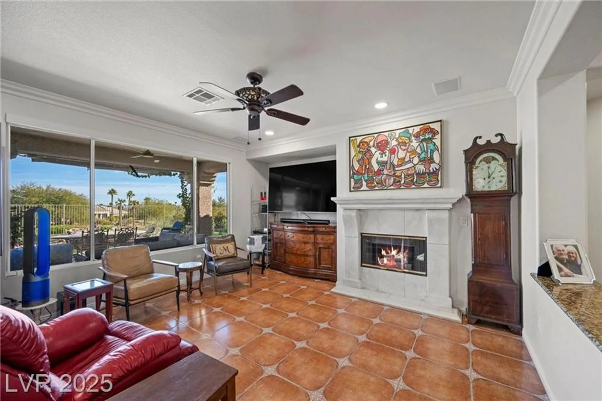 Property Slideshow image 16 of 99 | 4618 atlantico st, Las Vegas, NV, 89135