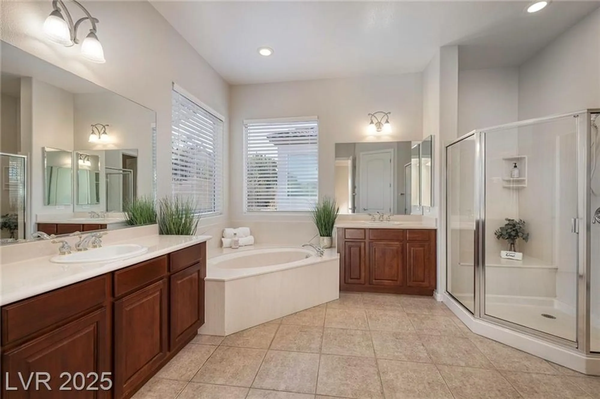 Property Slideshow image 24 of 53 | 2156 twin falls dr, Henderson, NV, 89044