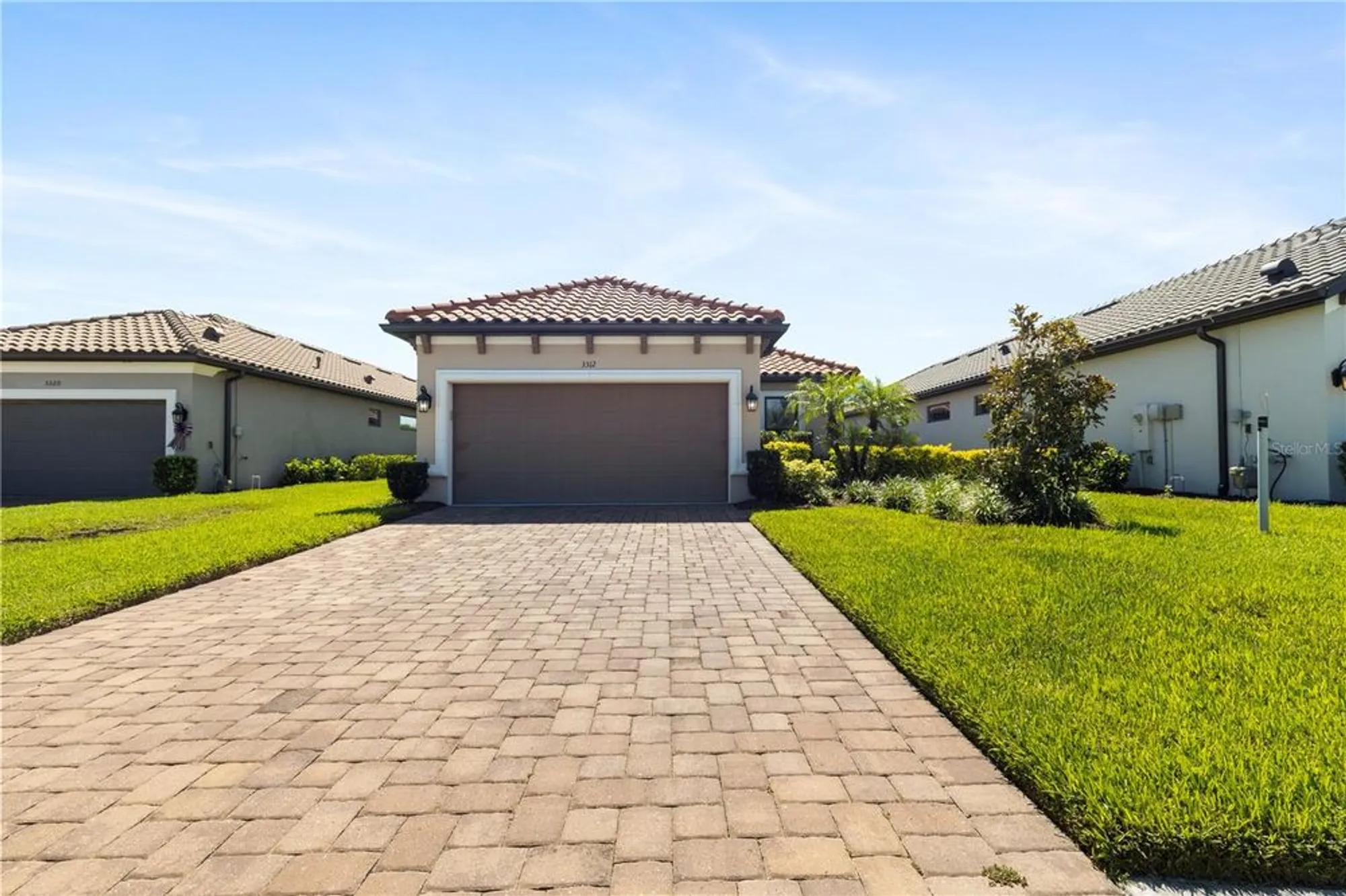 Property Slideshow image 2 of 49 | 3312 francoa dr, Odessa, FL, 33556