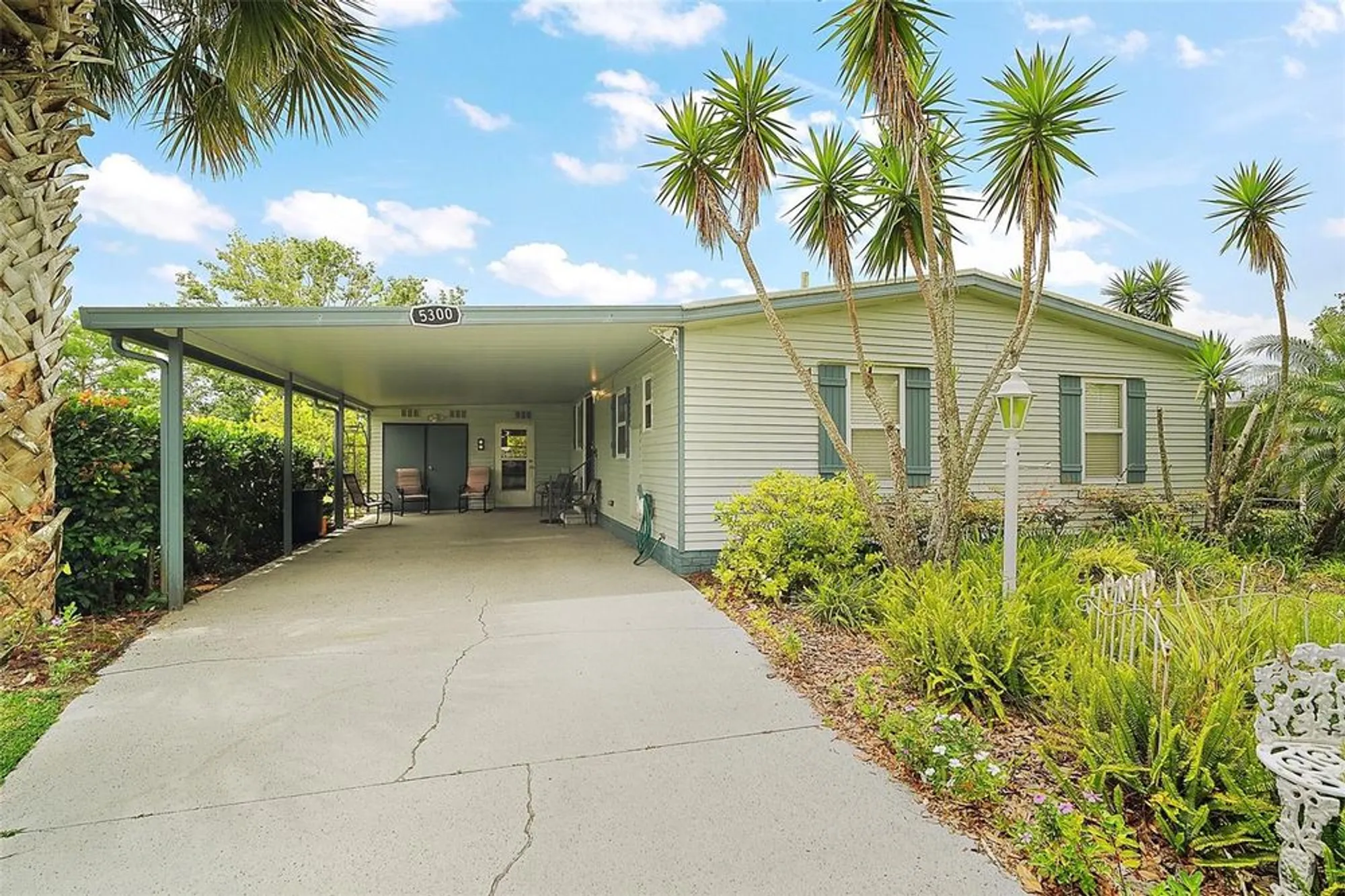 Property Slideshow image 2 of 25 | 5300 tigers tail, Leesburg, FL, 34748