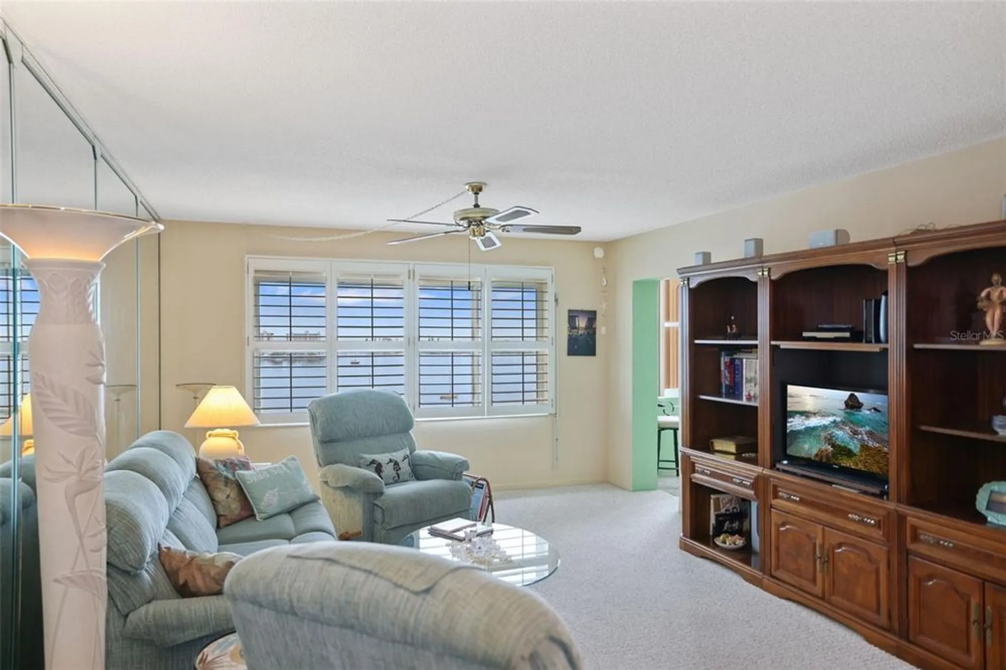 Property Slideshow image 8 of 33 | 4550 cove cir apt 1003, St Petersburg, FL, 33708