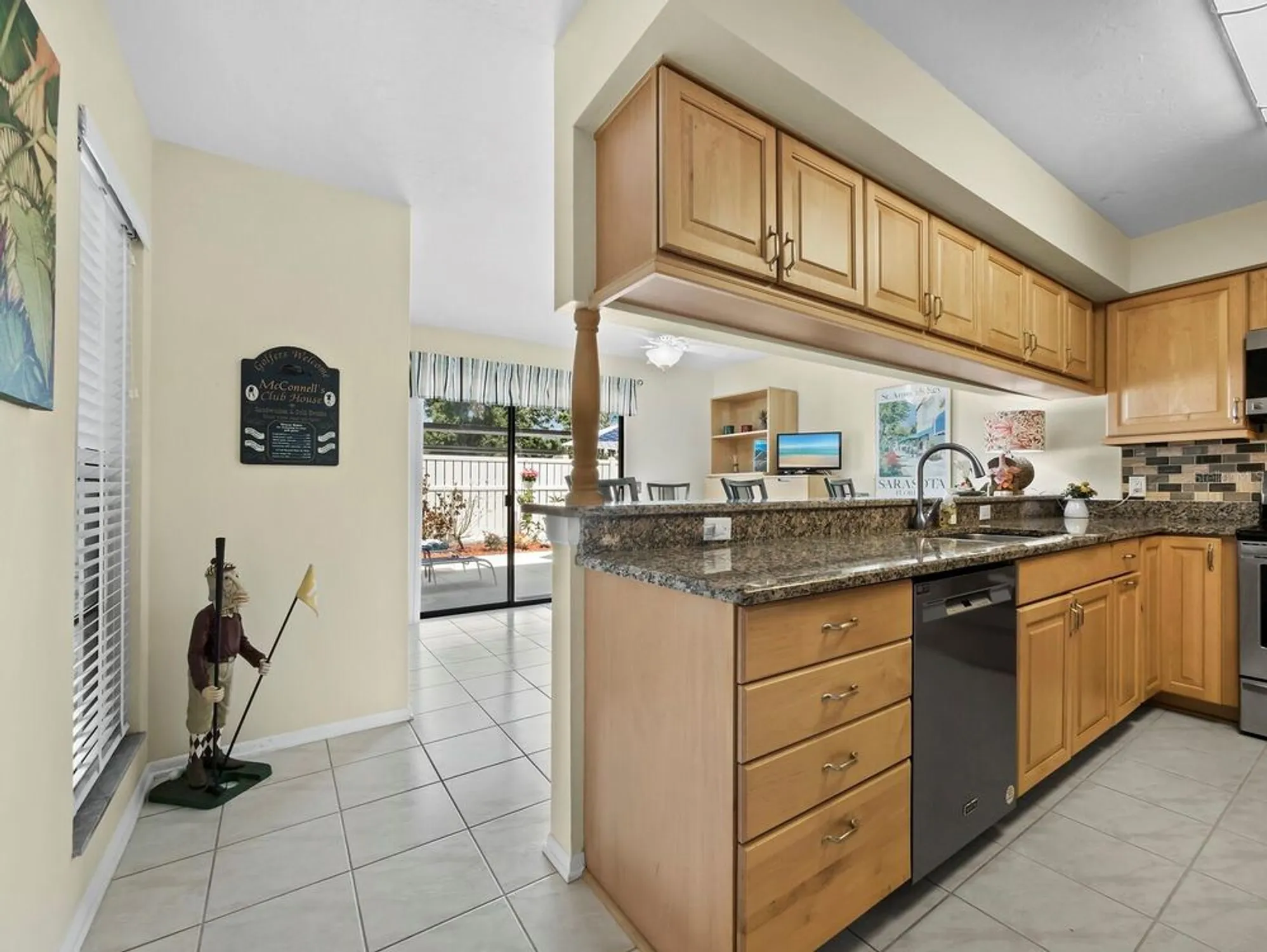 Property Slideshow image 18 of 67 | 6110 country club way 102, Sarasota, FL, 34243