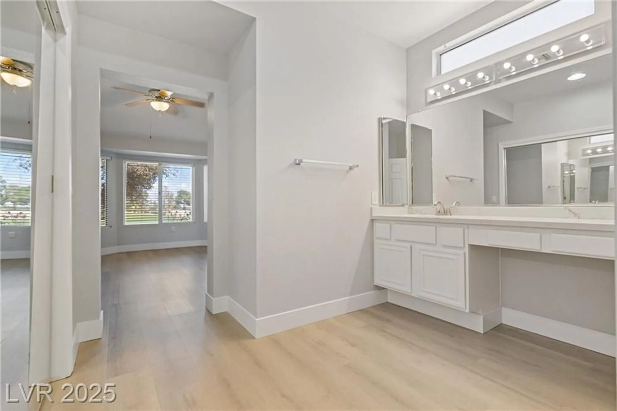 Property Slideshow image 22 of 32 | 9104 sundial dr, Las Vegas, NV, 89134