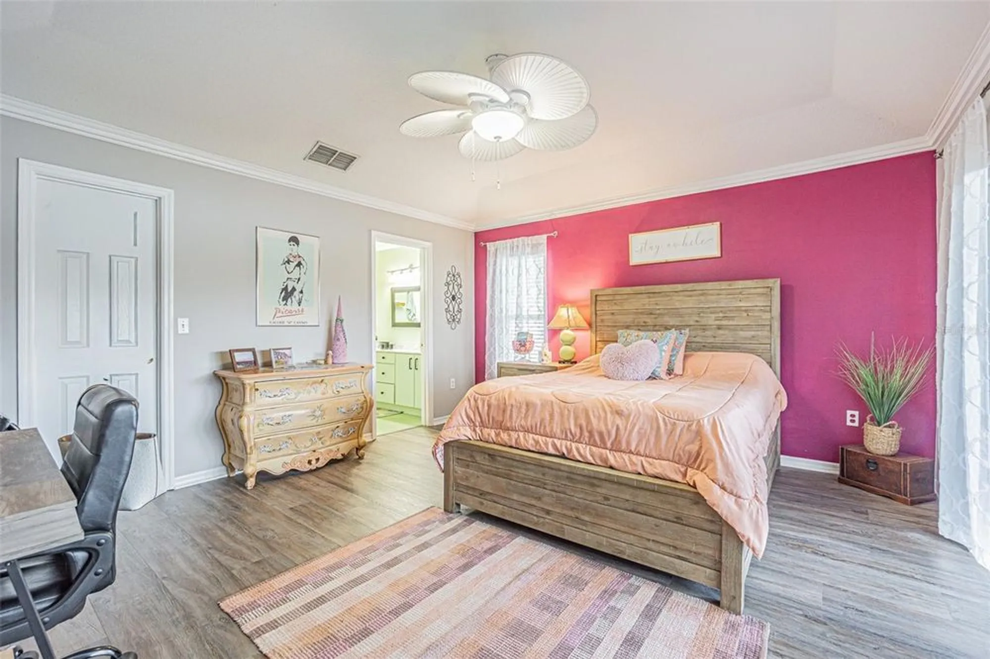 Property Slideshow image 27 of 100 | 10736 hock ln, San Antonio, FL, 33576