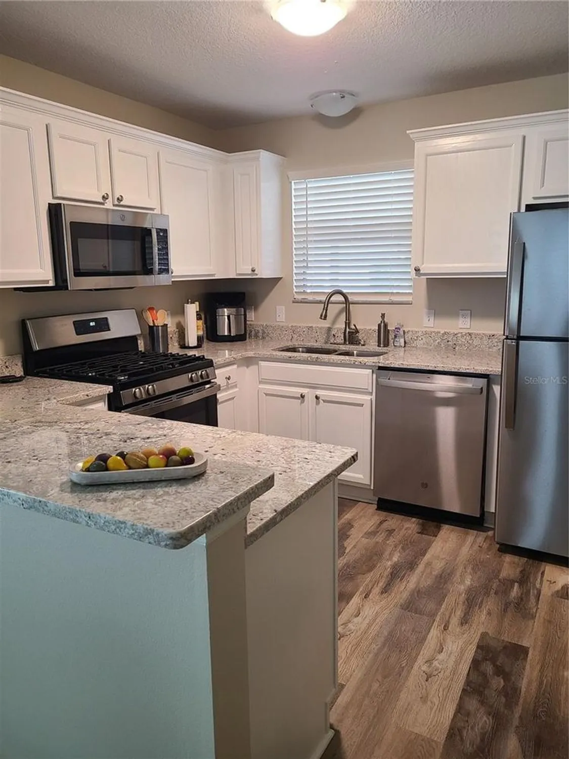 Property Slideshow image 3 of 16 | 420 canterbury ct, The Villages, FL, 32162