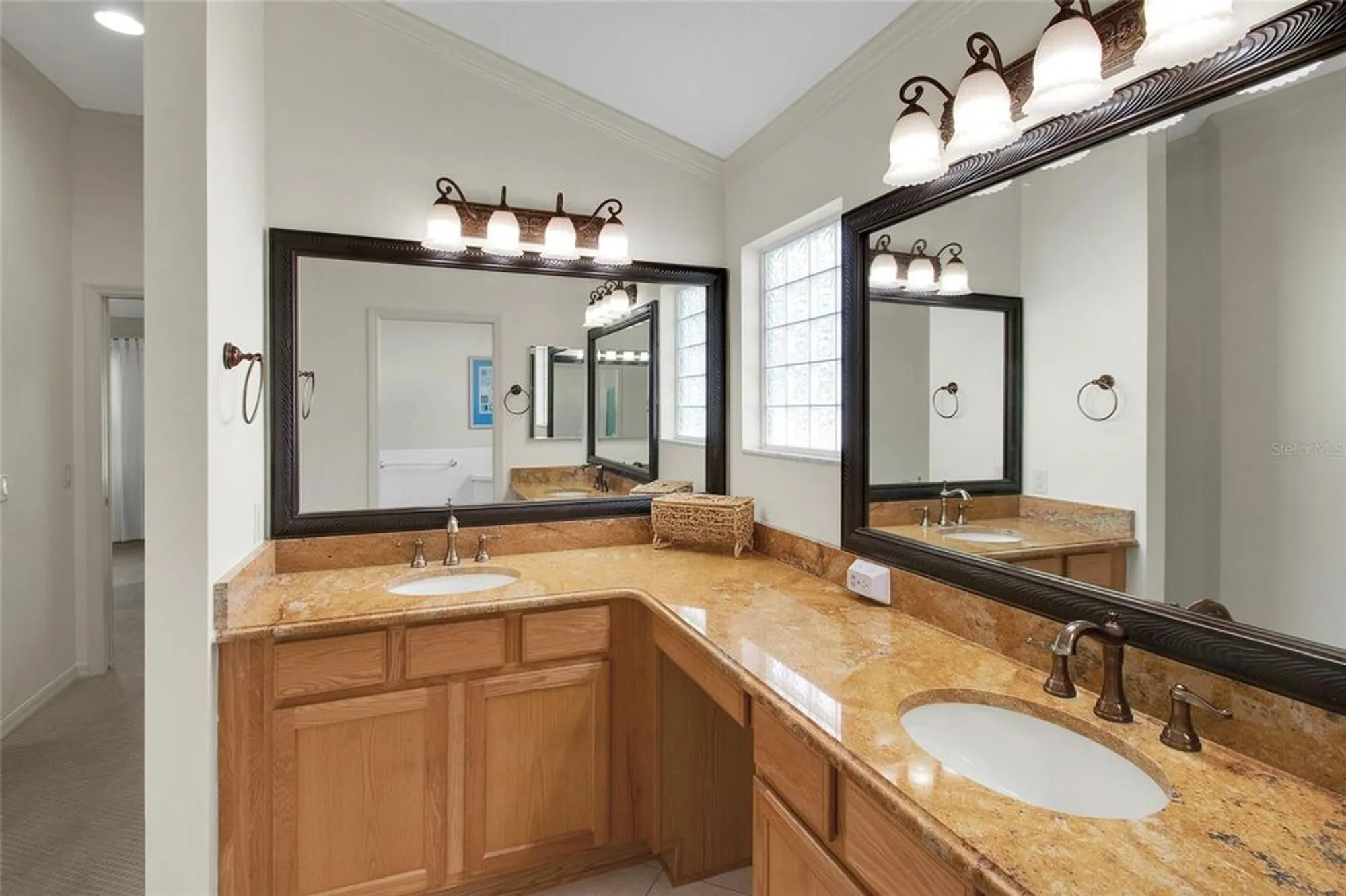 Property Slideshow image 18 of 30 | 17270 se 94th coults cir, The Villages, FL, 32162