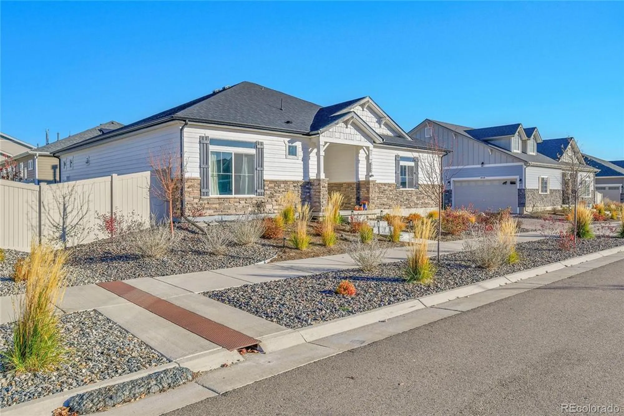 Property Slideshow image 3 of 37 | 5128 n quatar st, Aurora, CO, 80019