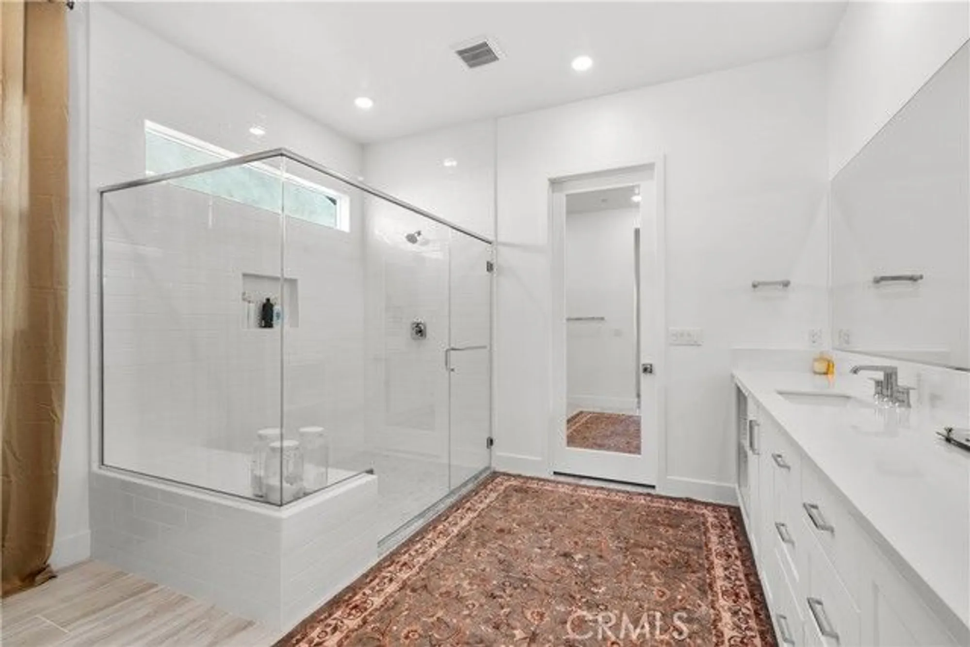 Property Slideshow image 14 of 46 | 24513 via sendero, Valencia, CA, 91354