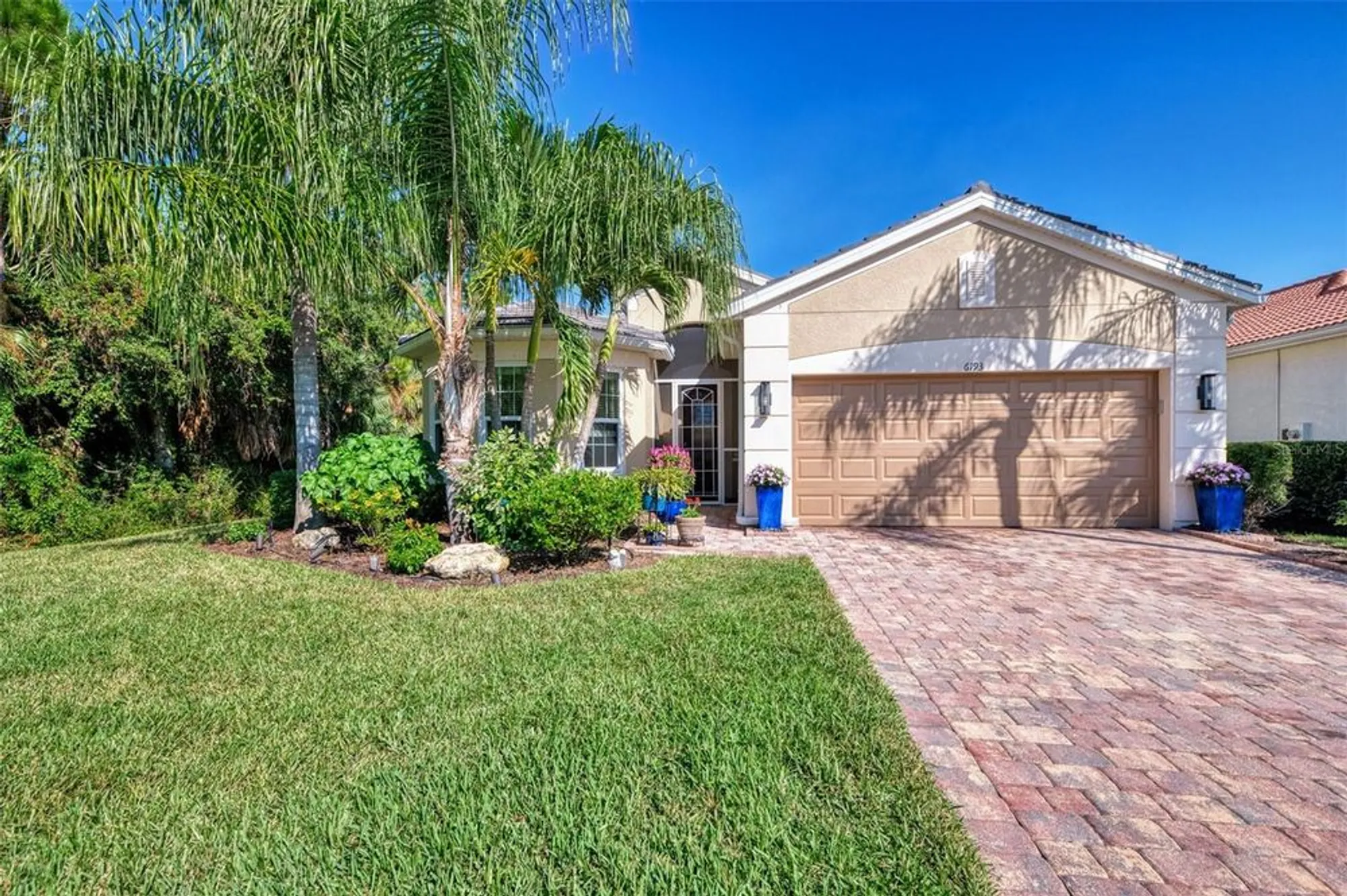 Property Slideshow image 66 of 79 | 6193 abaco dr, Sarasota, FL, 34238