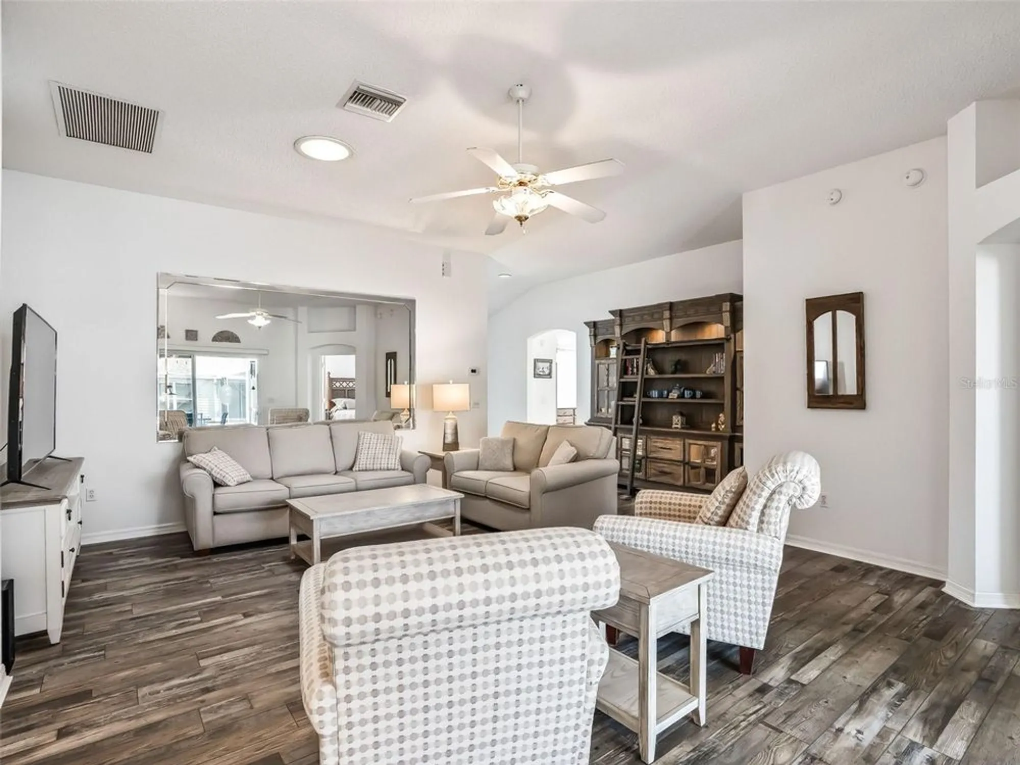 Property Slideshow image 13 of 50 | 1428 segovia pl, The Villages, FL, 32162