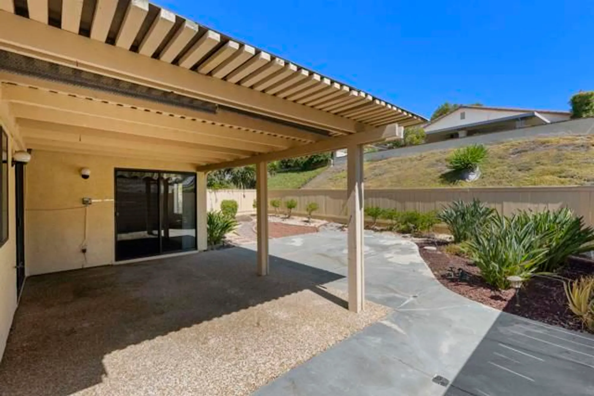 Property Slideshow image 25 of 38 | 13060 avenida marbella, San Diego, CA, 92128