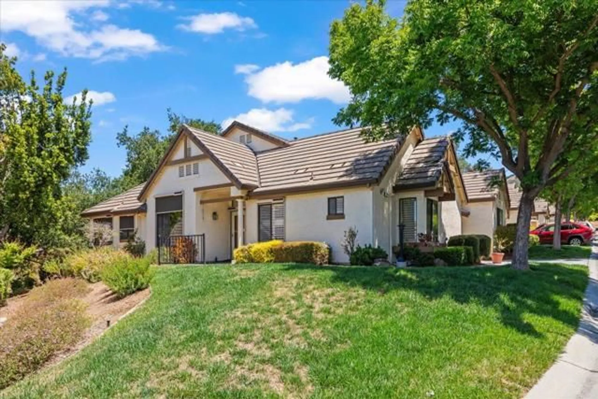 Property Slideshow image 3 of 19 | 7886 moorfoot ct, San Jose, CA, 95135