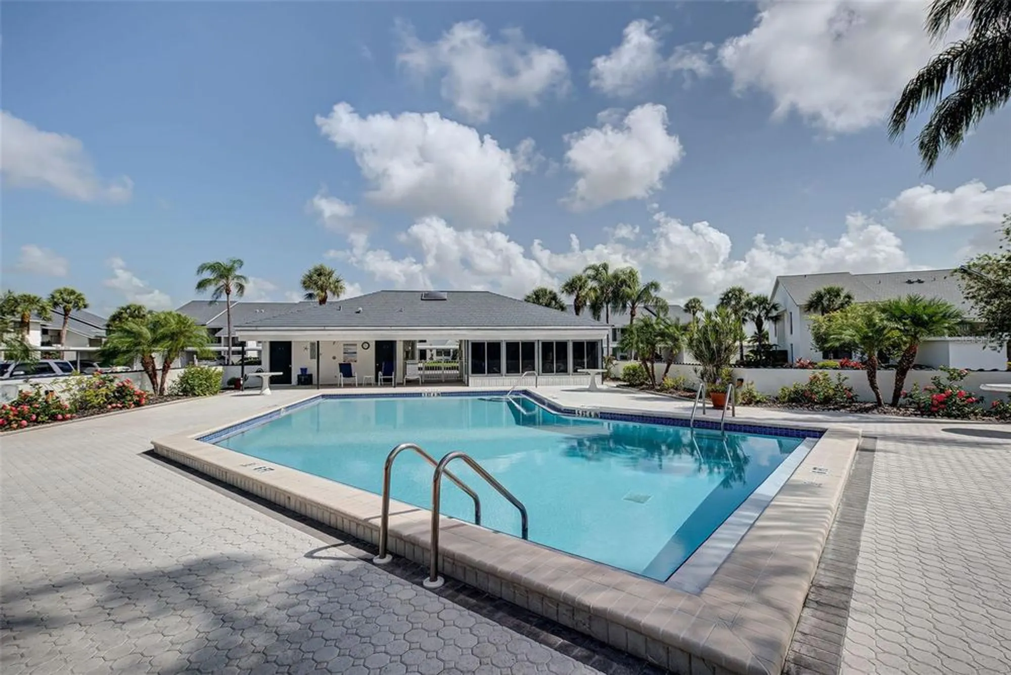 Property Slideshow image 35 of 44 | 1100 capri isles blvd 324, Venice, FL, 34292