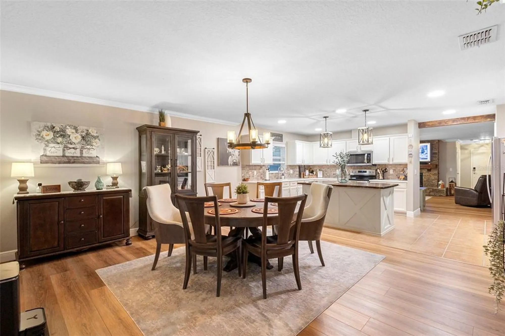 Property Slideshow image 22 of 52 | 30118 cheval st, Mount Dora, FL, 32757