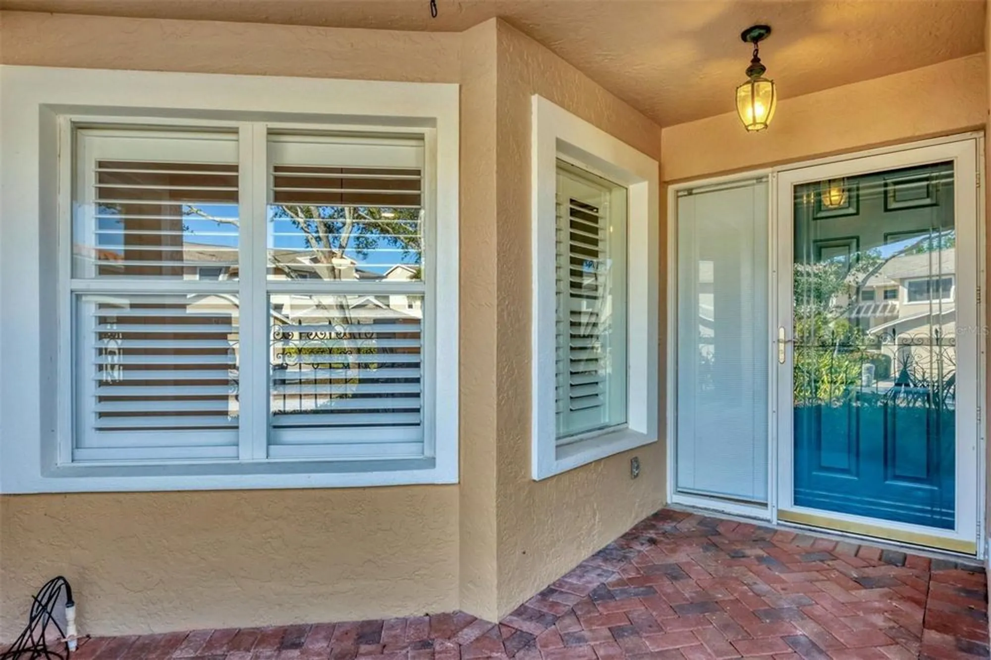 Property Slideshow image 5 of 66 | 1719 starling dr # 1719, Sarasota, FL, 34231