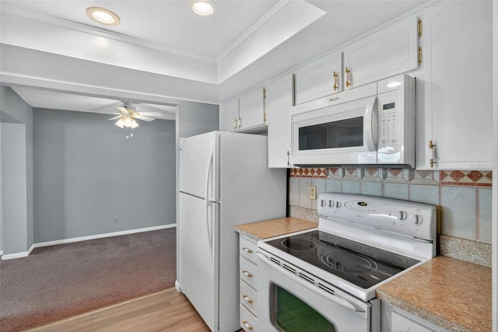 Property Slideshow image 14 of 35 | 9481 45th pl n # 9481, Pinellas Park, FL, 33782