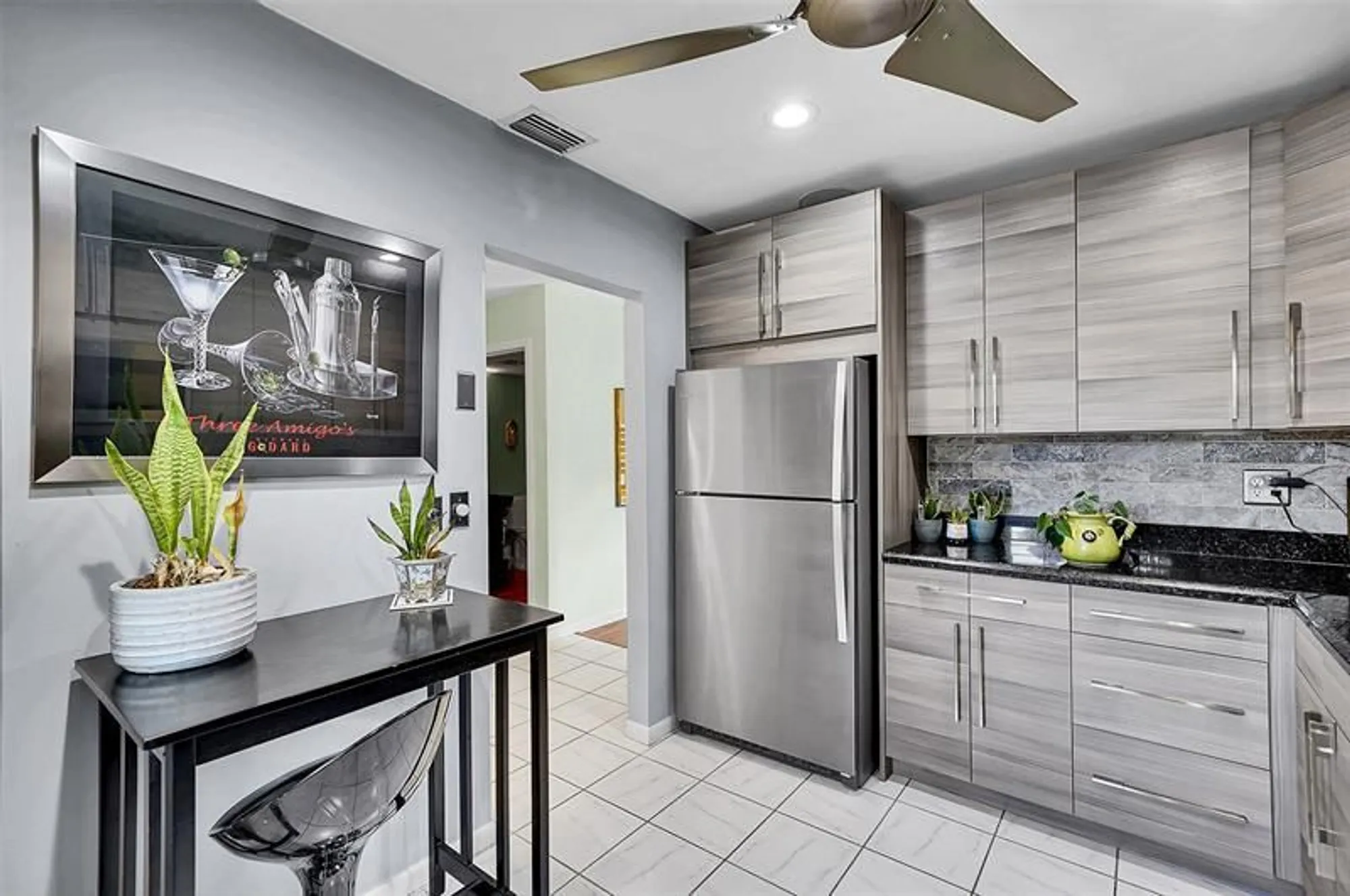 Property Slideshow image 8 of 52 | 7951 eastlake dr d, Boca Raton, FL, 33433