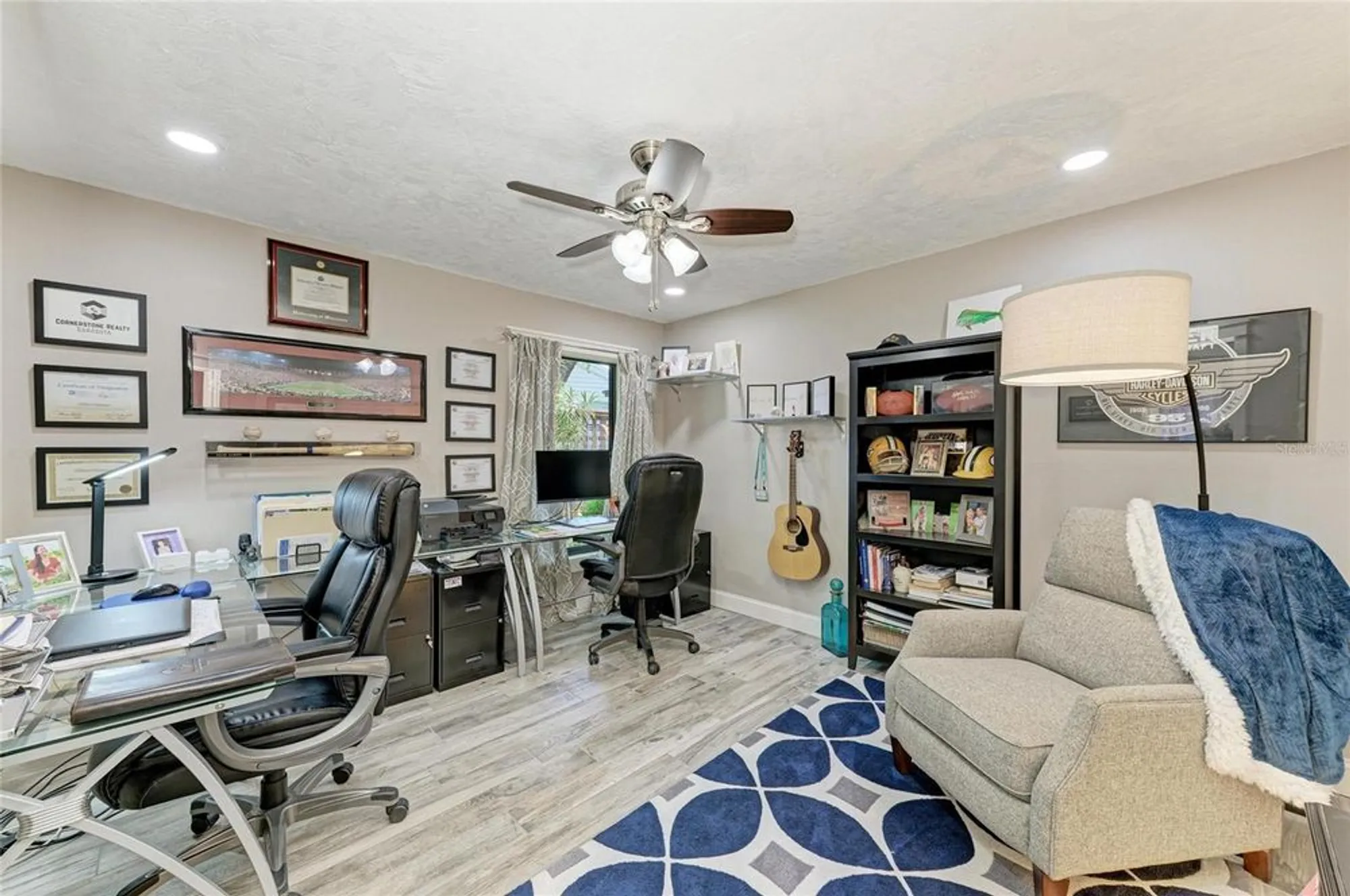 Property Slideshow image 45 of 69 | 8416 palm lakes ct, Sarasota, FL, 34243
