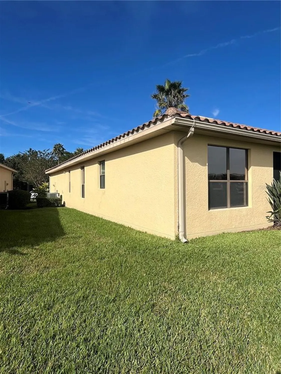 Property Slideshow image 16 of 25 | 223 monterey st, Kissimmee, FL, 34759