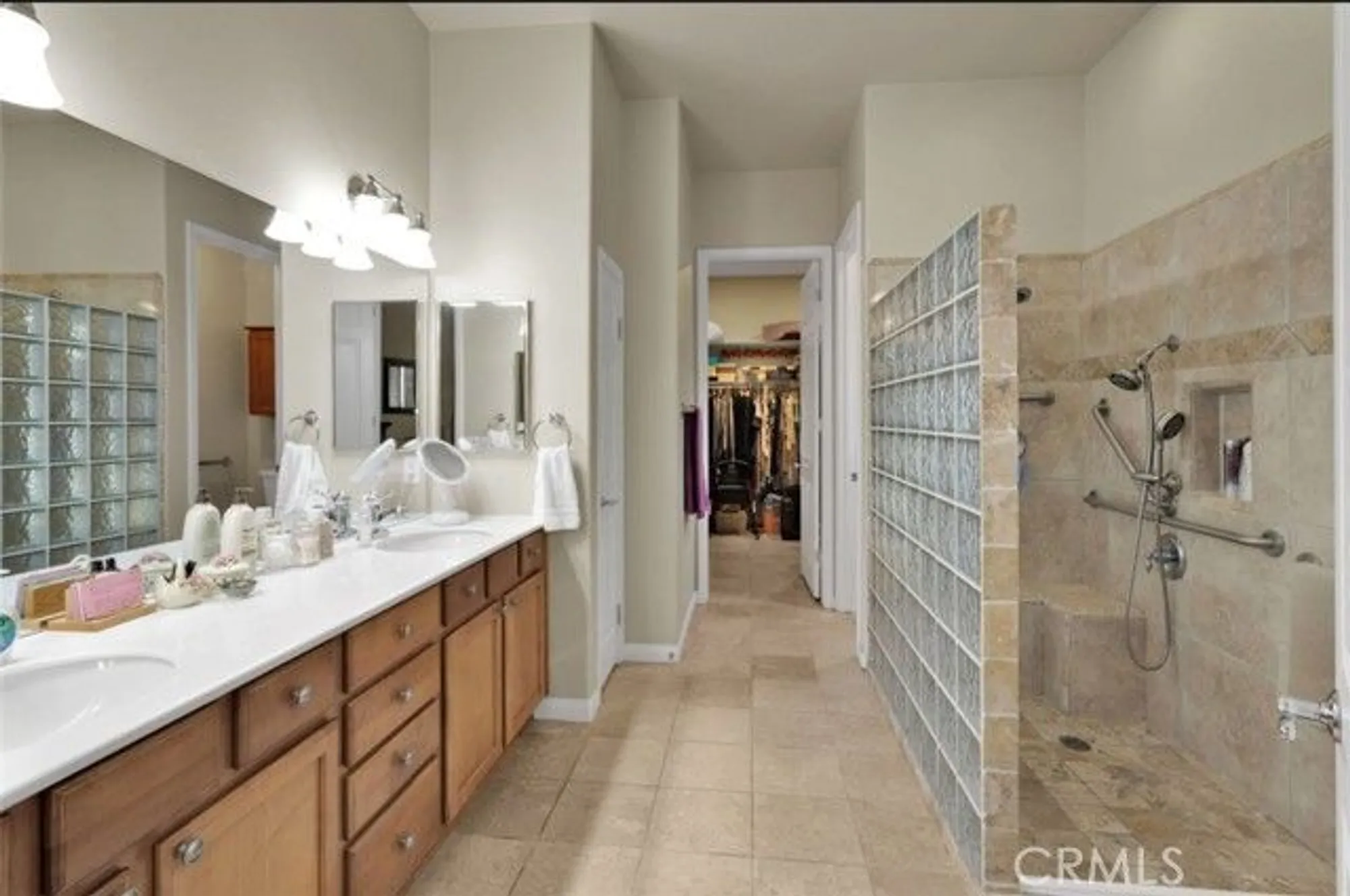 Property Slideshow image 15 of 22 | 10266 lakeshore dr, Apple Valley, CA, 92308