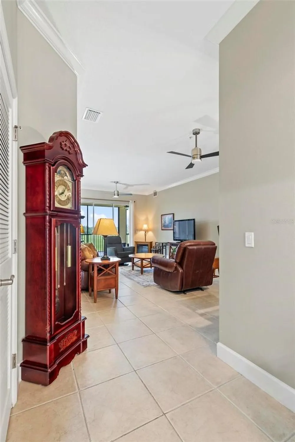 Property Slideshow image 9 of 59 | 200 riverfront dr d302, Palm Coast, FL, 32137